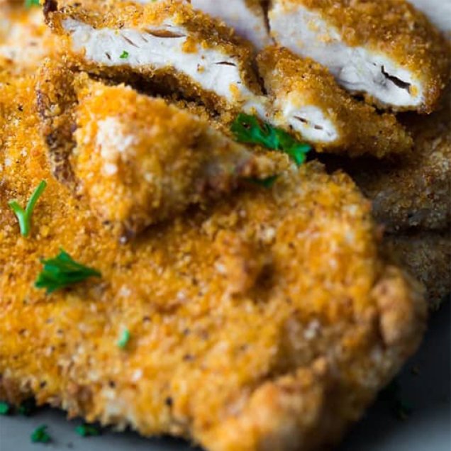 This easy Crispy Air Fryer Breaded Chicken Breast is perfect for busy weeknights! So tasty, crunchy, and healthy!