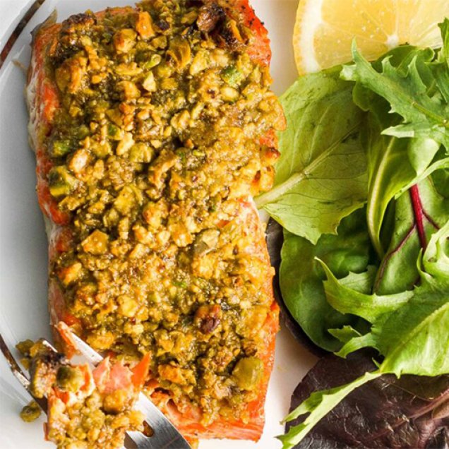 Here’s a super-quick and easy dinner that’s packed with healthy fats and protein.